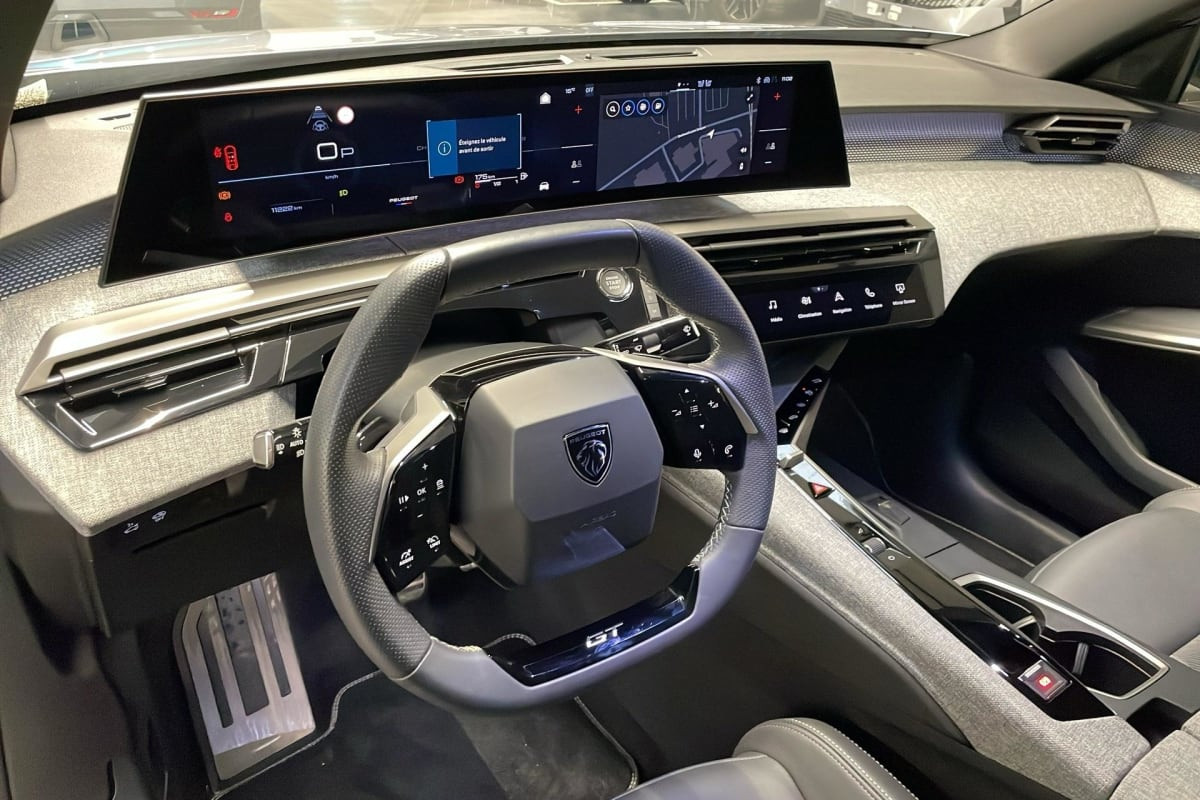 Vente en ligne Peugeot 3008 Hybrid 145 e-DCS6 GT au prix de 29 540 €