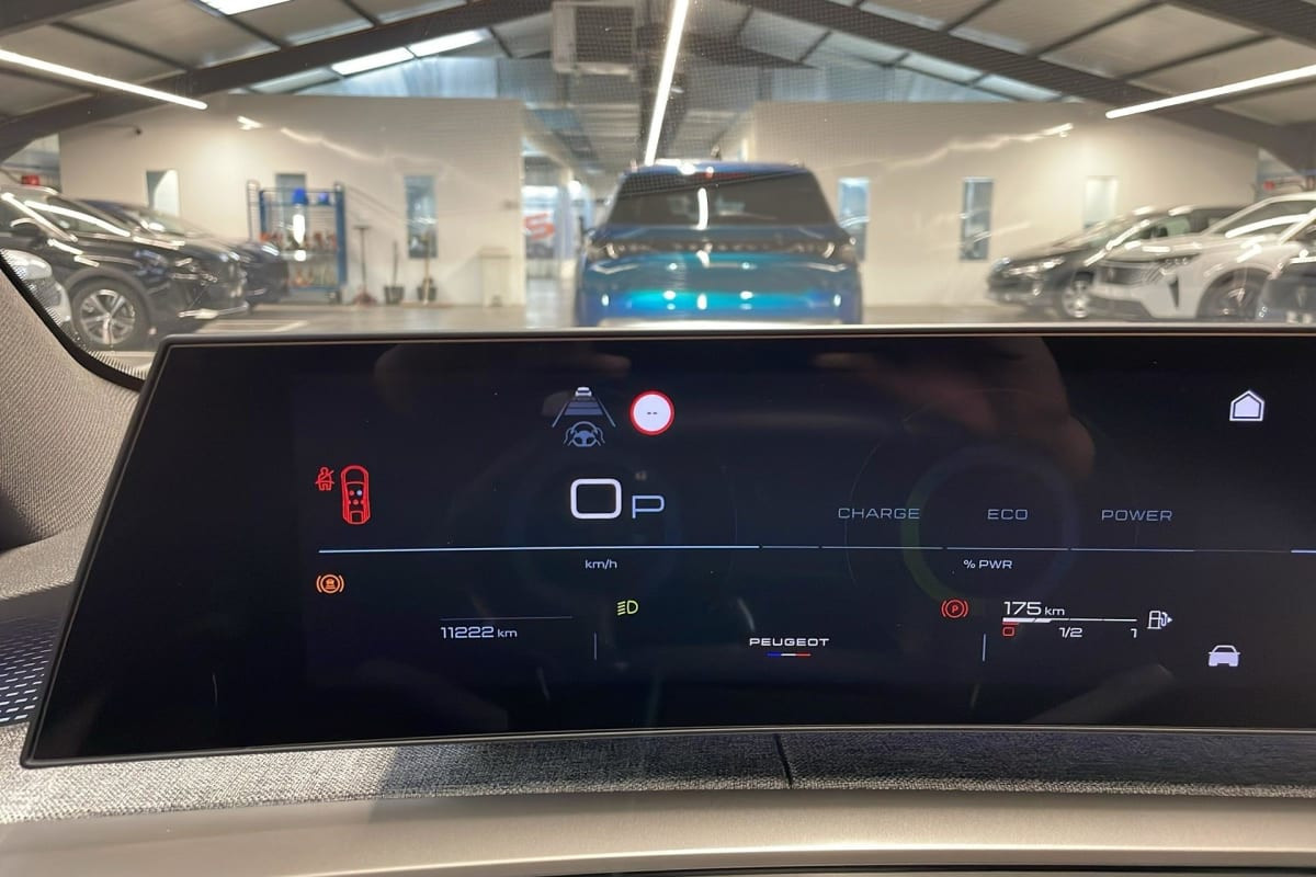Vente en ligne Peugeot 3008 Hybrid 145 e-DCS6 GT au prix de 29 540 €