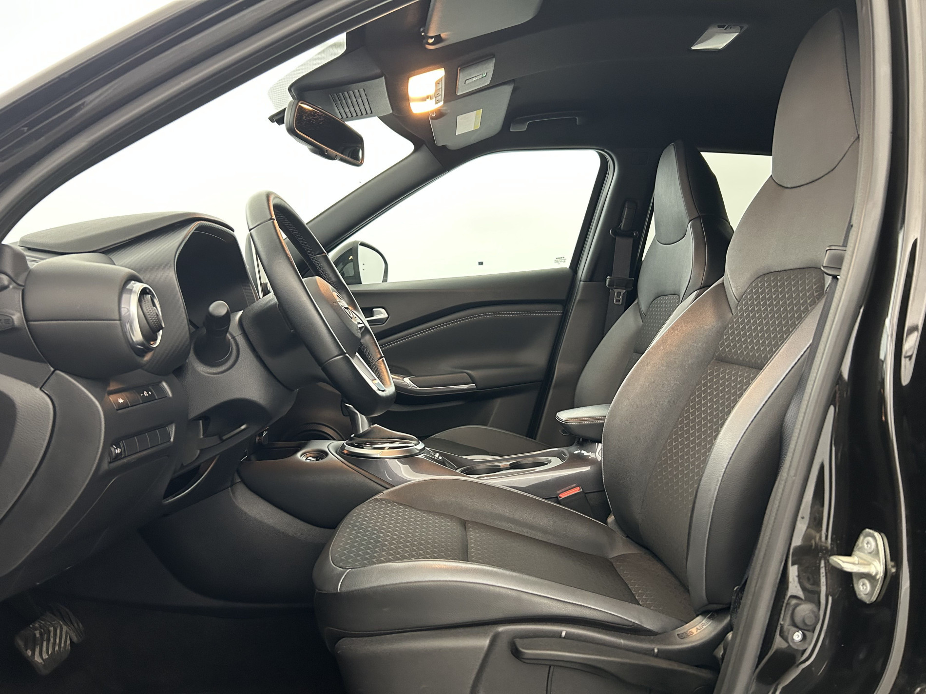 Vente en ligne Nissan Juke 1.6 Hybrid 143ch N-Connecta au prix de 19 980 €