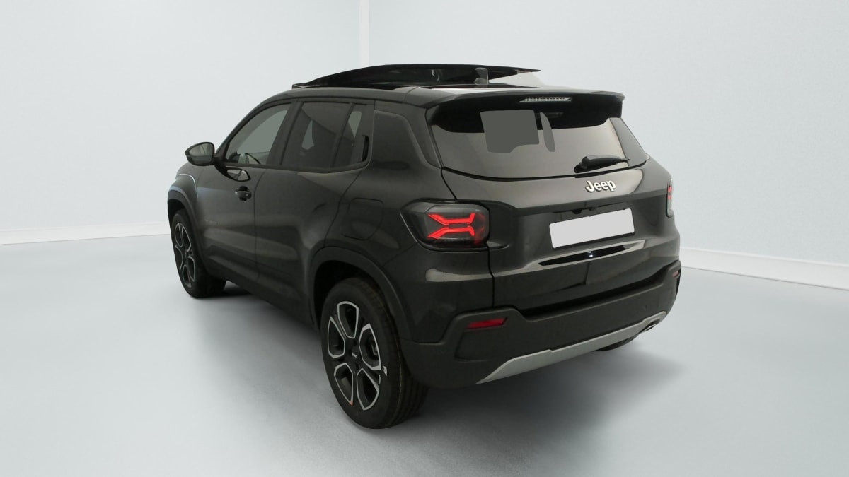 Vente en ligne Jeep Avenger 1.2 Turbo T3 110 ch e-Hybrid BVR6 Summit au prix de 28 310 €