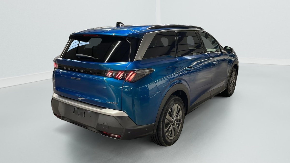 Vente en ligne Peugeot 5008 HYBRID 145 CH E-DCS6 ALLURE au prix de 30 160 €