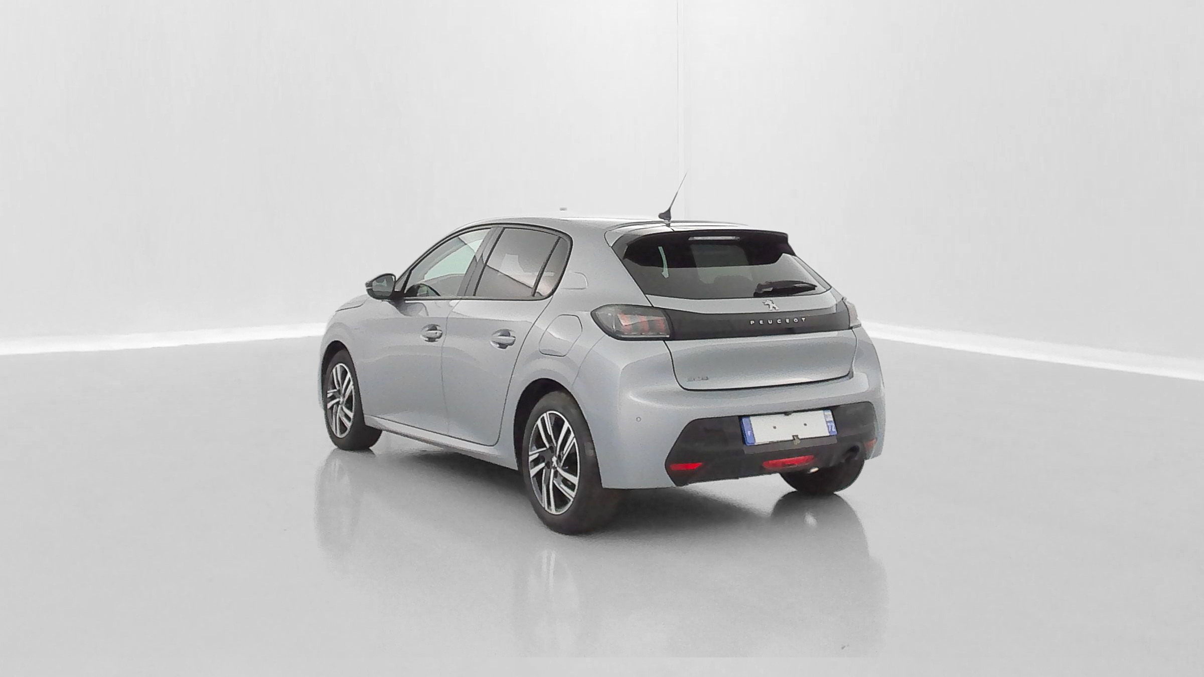 Vente en ligne Peugeot 208 208 II 1.2 PureTech 100ch Allure au prix de 17 480 €