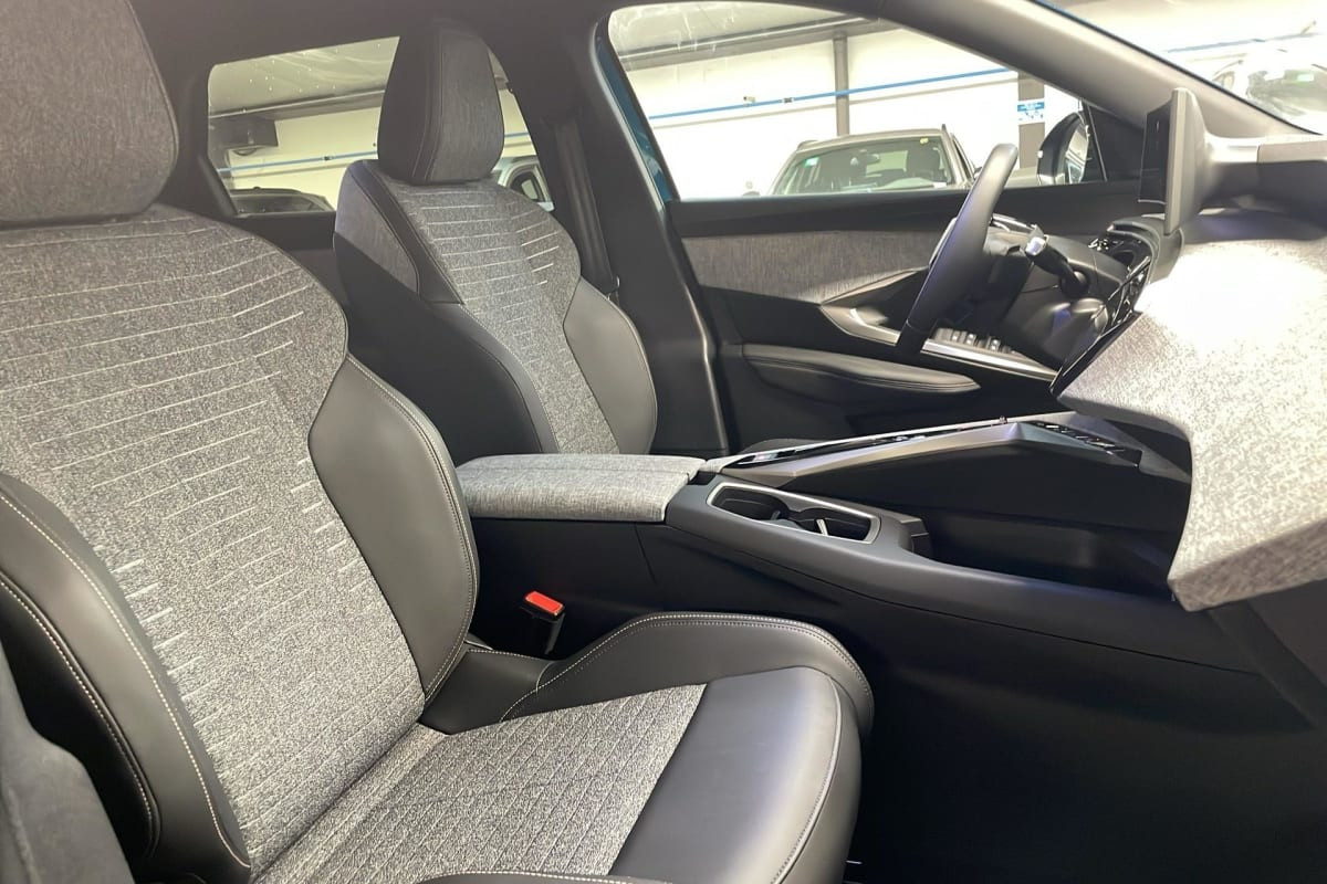 Vente en ligne Peugeot 5008 HYBRID 145 CH E-DCS6 ALLURE au prix de 30 160 €