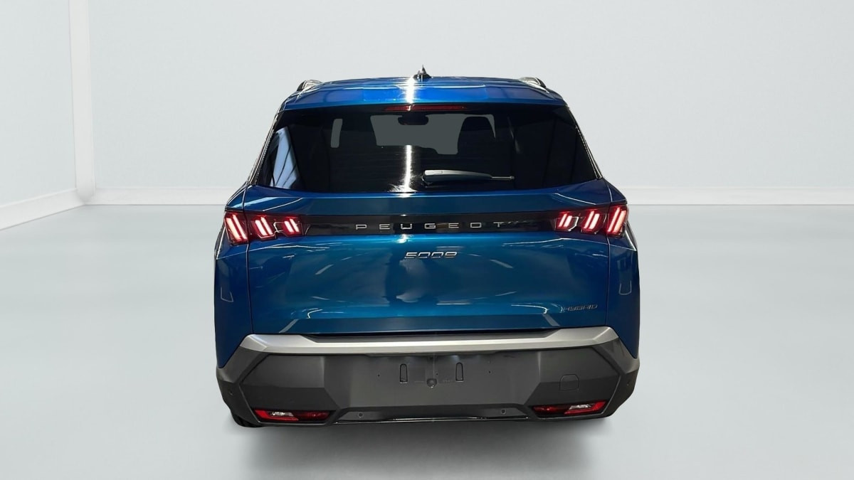 Vente en ligne Peugeot 5008 HYBRID 145 CH E-DCS6 ALLURE au prix de 30 160 €