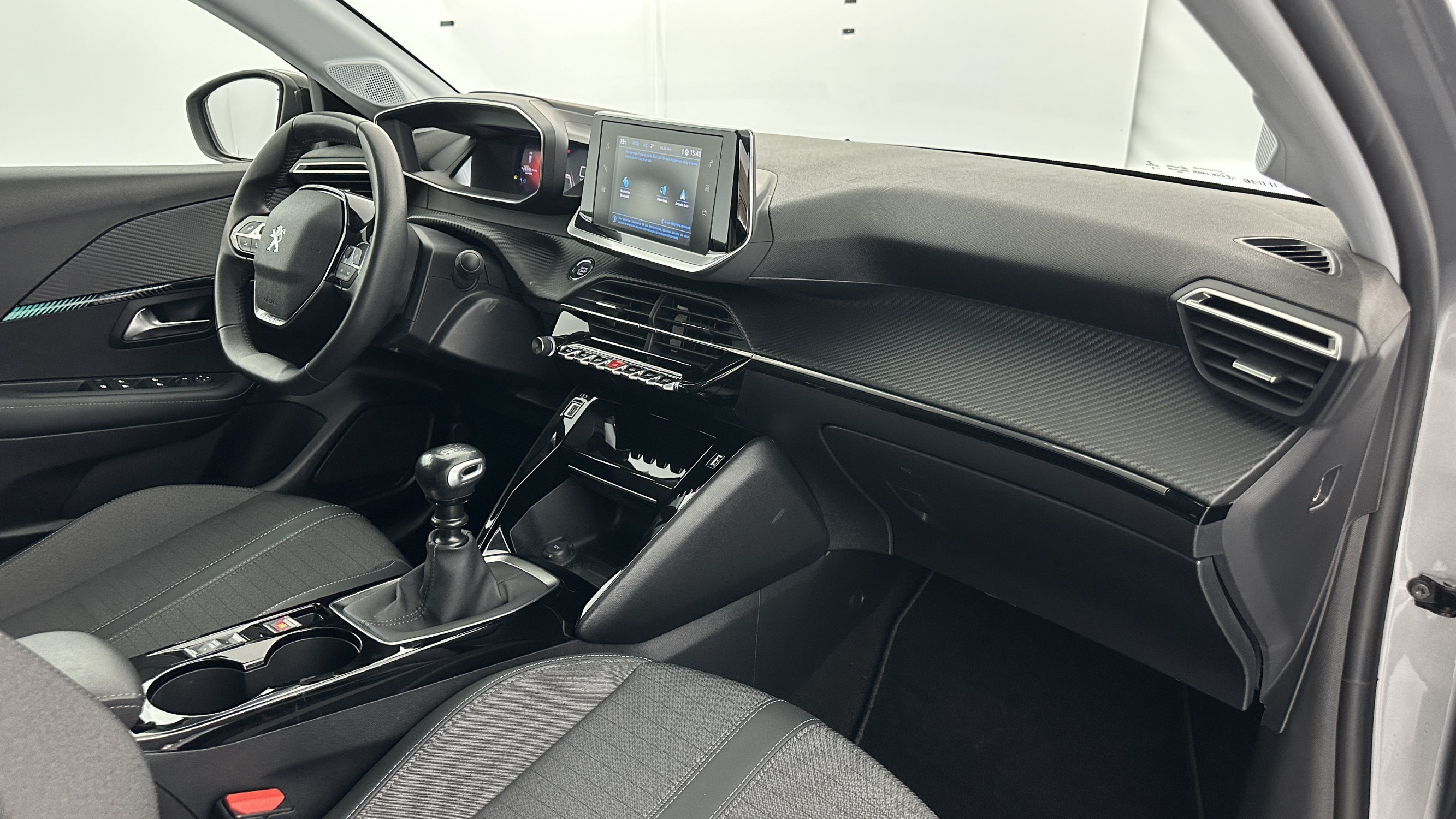 Vente en ligne Peugeot 208 208 II 1.2 PureTech 100ch Allure au prix de 17 480 €
