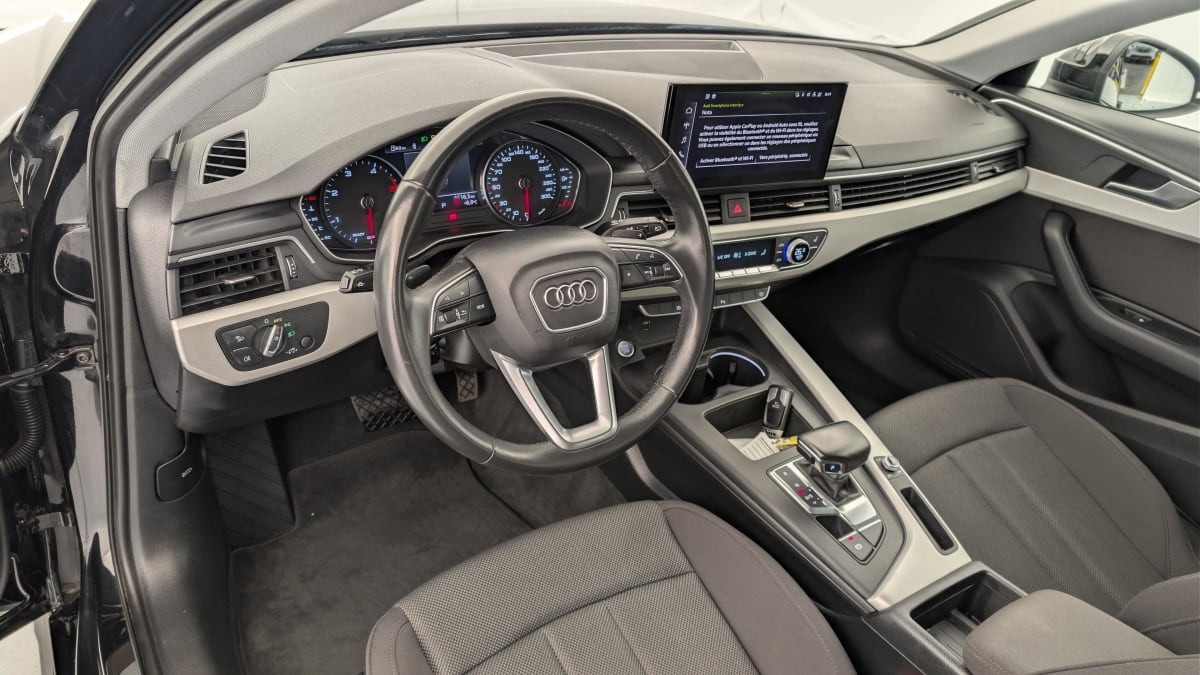 Vente en ligne Audi A4 Avant 35 TDI 163 S tronic 7 Design au prix de 26 450 €
