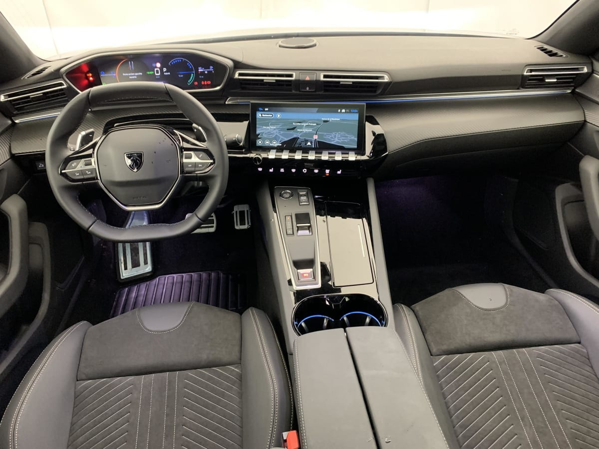 Vente en ligne Peugeot 508 Hybrid 225 e-EAT8 Allure au prix de 32 390 €