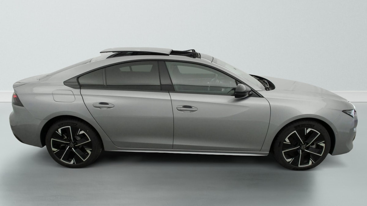 Vente en ligne Peugeot 508 Hybrid 225 e-EAT8 Allure au prix de 32 390 €