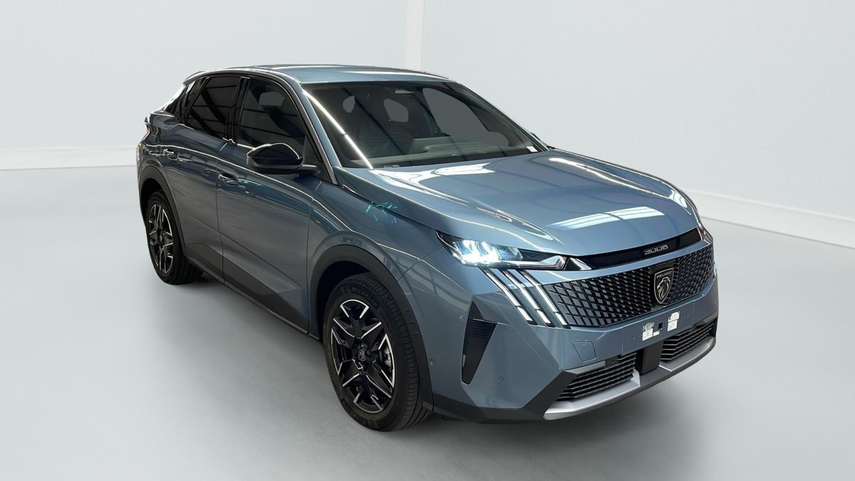 Peugeot 3008 Hybrid 145 e-DCS6 Allure occasion de 2025 en vente à Rennes