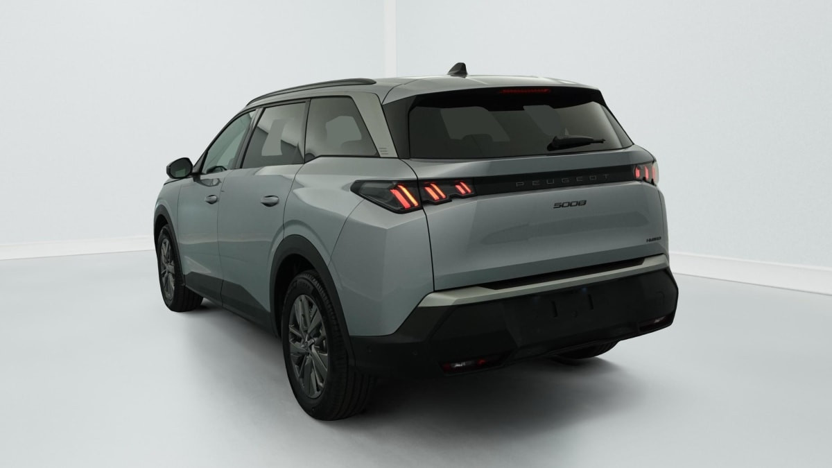 Vente en ligne Peugeot 5008 HYBRID 145 CH E-DCS6 ALLURE au prix de 30 570 €