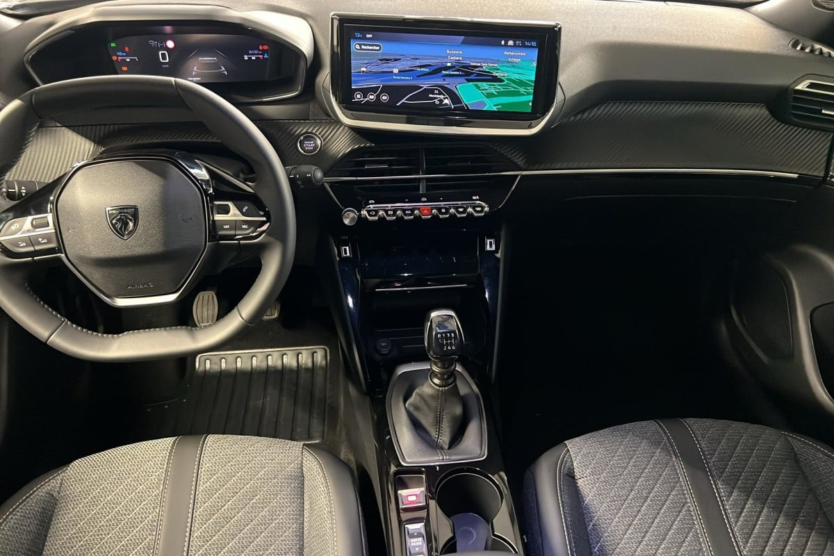 Vente en ligne Peugeot 2008 100 S S BVM6 Allure au prix de 19 240 €