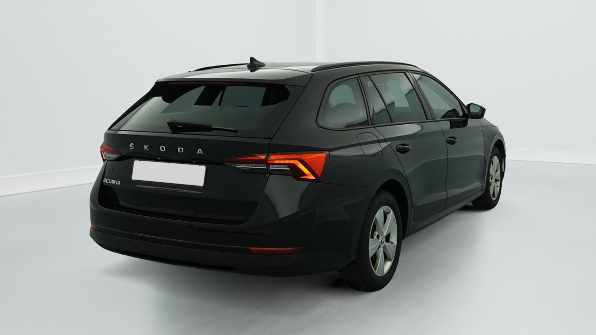 Vente en ligne Skoda Octavia Combi 2.0 TDI 150 ch DSG7 Ambition au prix de 25 420 €