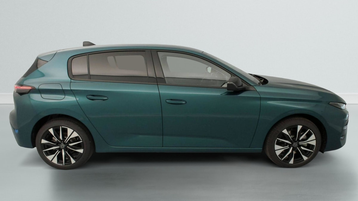 Vente en ligne Peugeot 308 BLUEHDI 130CH S S EAT8 ALLURE au prix de 26 440 €