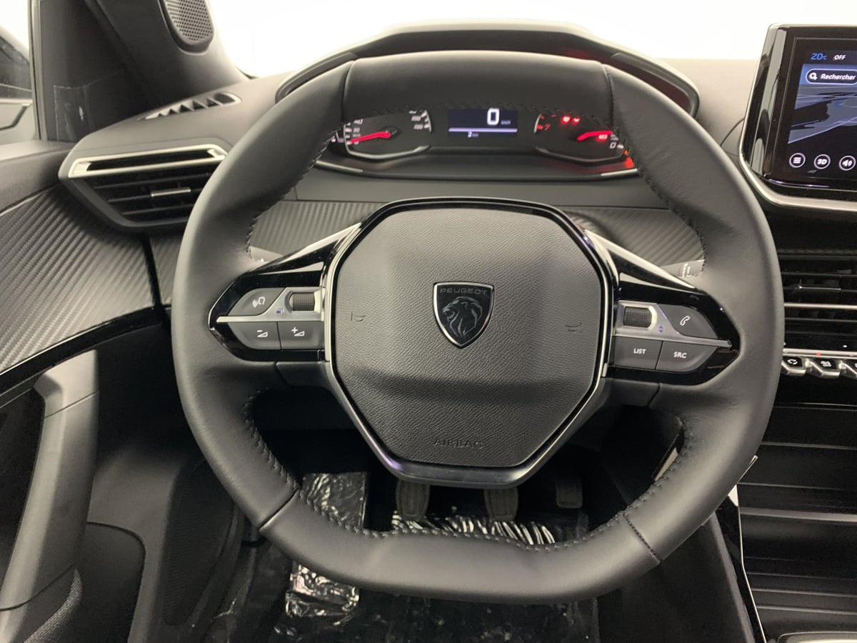 Vente en ligne Peugeot 2008 100 S S BVM6 Style au prix de 20 180 €