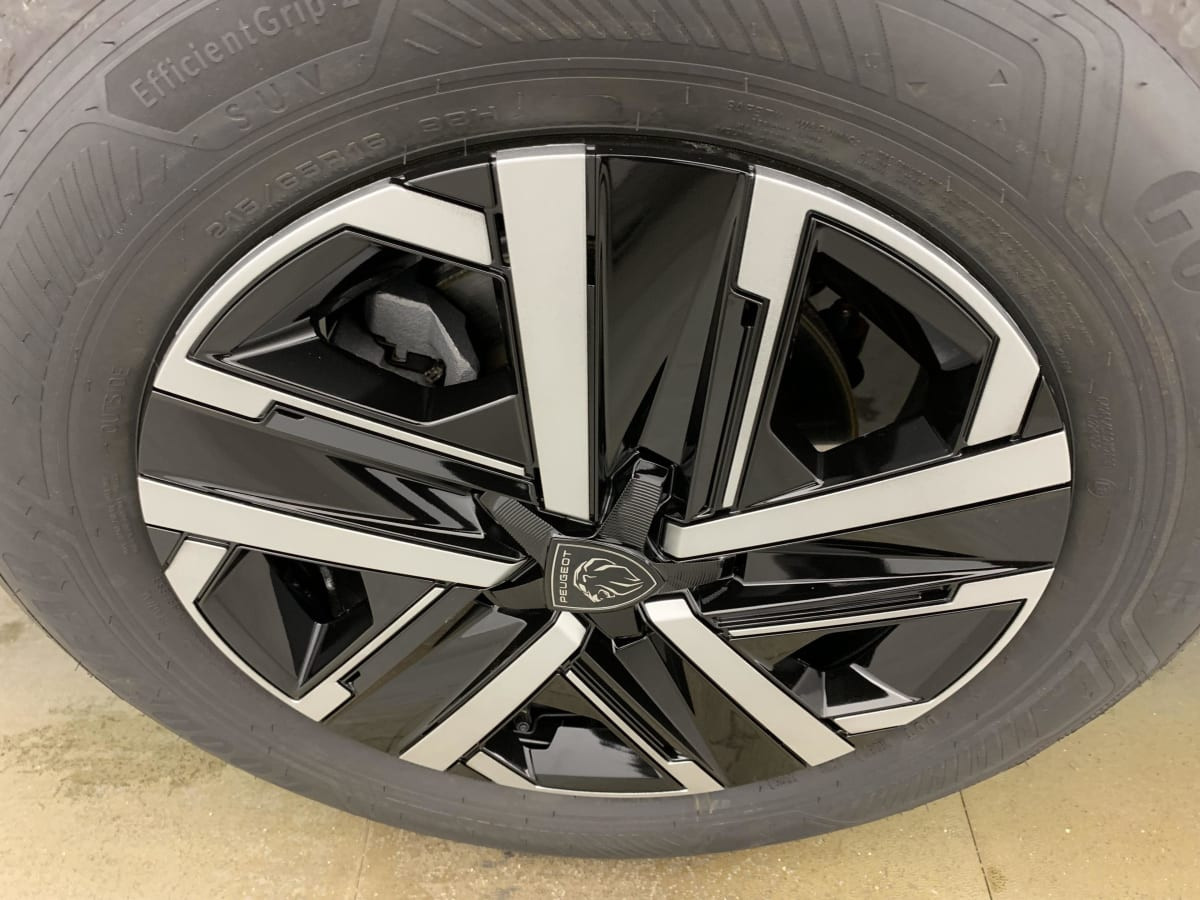 Vente en ligne Peugeot 2008 100 S S BVM6 Style au prix de 20 180 €