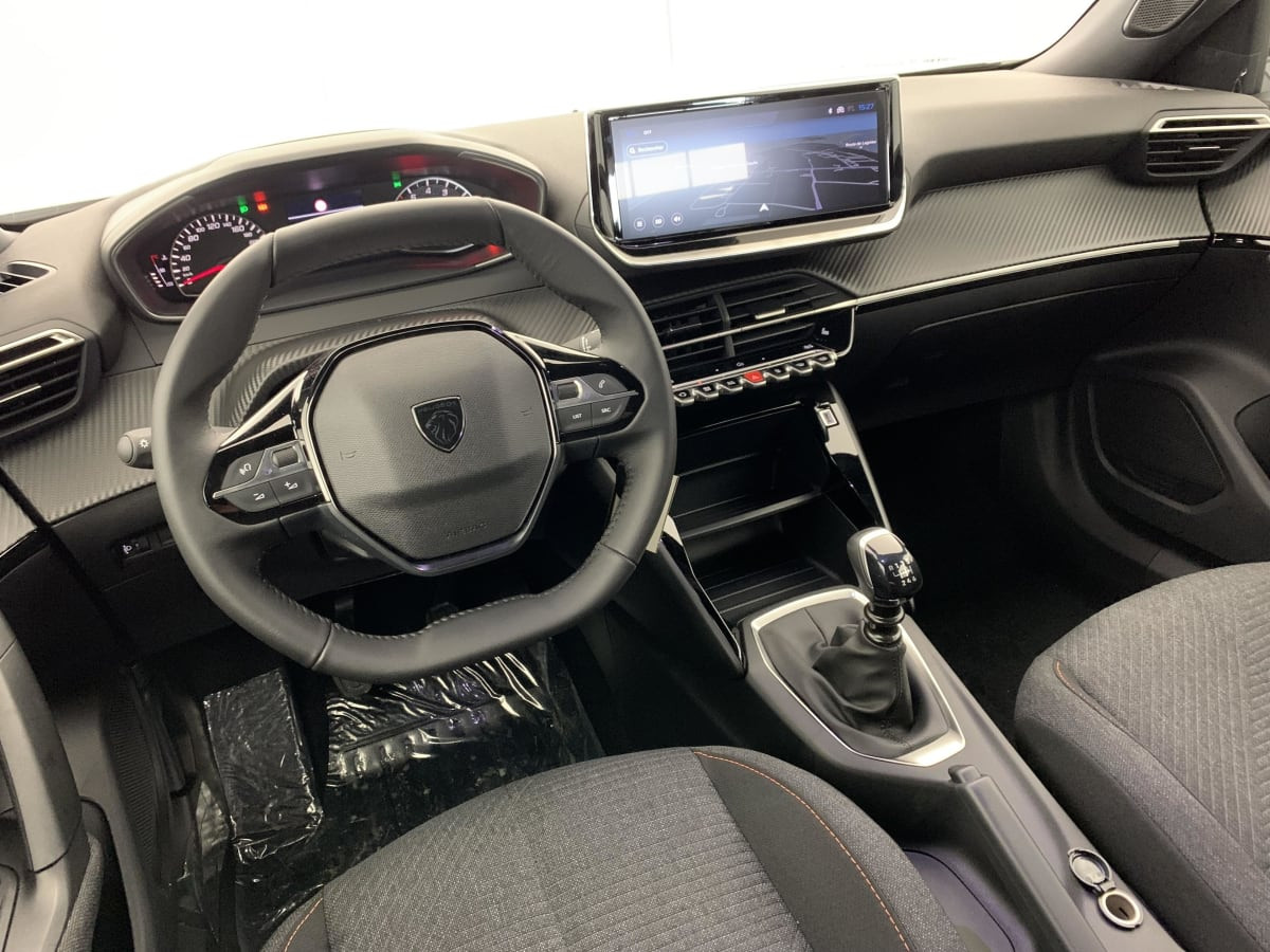 Vente en ligne Peugeot 2008 100 S S BVM6 Style au prix de 20 180 €