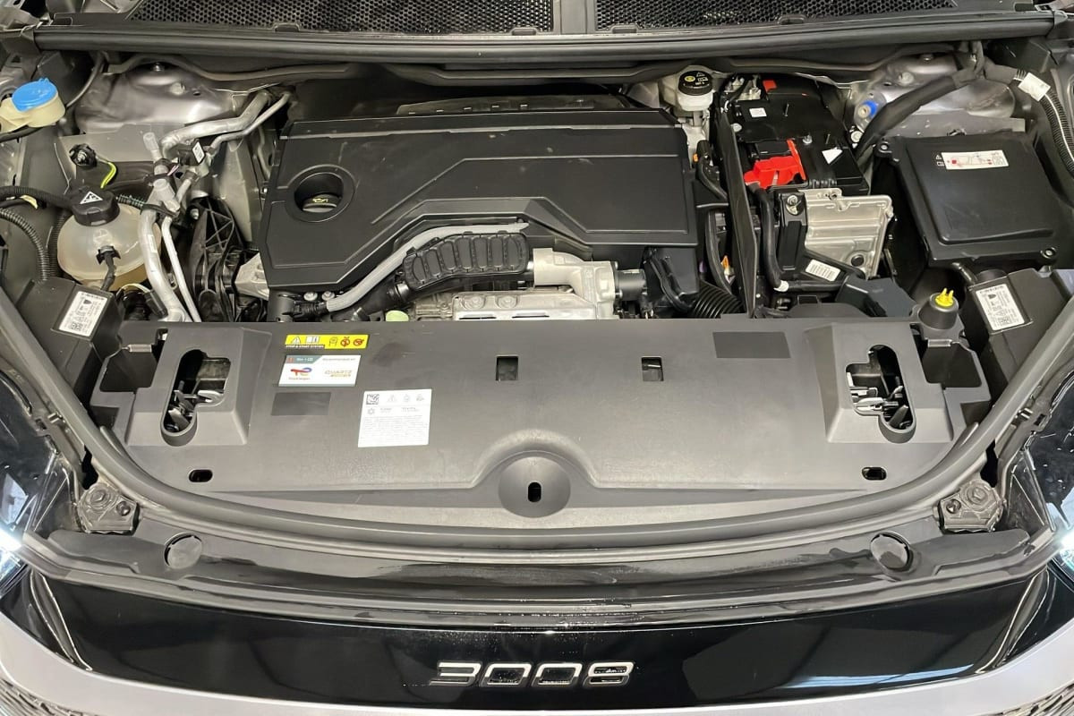 Vente en ligne Peugeot 3008 Hybrid 145 e-DCS6 GT au prix de 29 540 €
