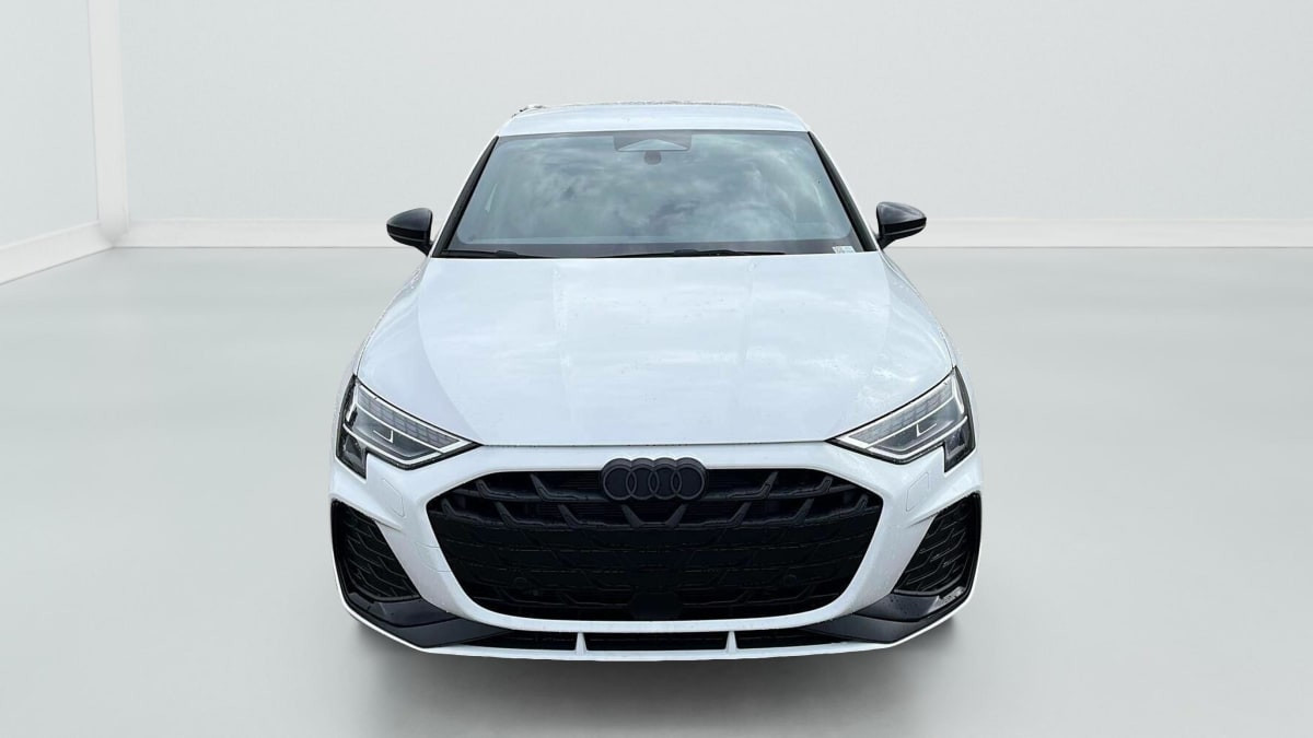 Audi A3 45 TFSI E HYBRIDE RECHARGEABLE 272 S TRONIC 6 S LINE occasion de 2026 en vente à Rennes