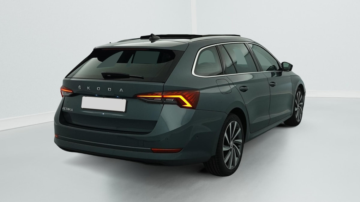 Vente en ligne Skoda Octavia Combi 1.5 TSI 150 ch ACT Style au prix de 23 360 €