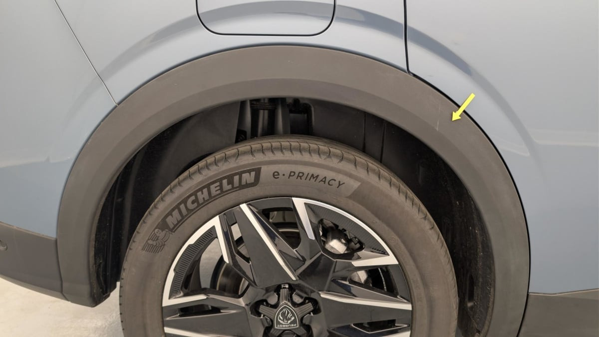 Vente en ligne Peugeot 5008 HYBRID 145CH E-DCS6 GT au prix de 33 250 €