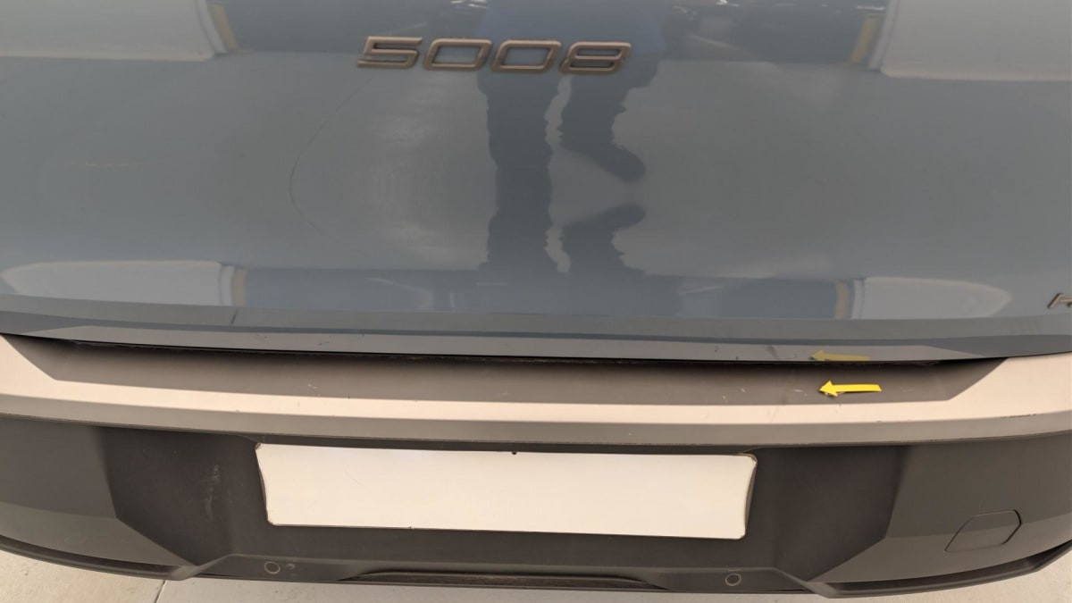 Vente en ligne Peugeot 5008 HYBRID 145CH E-DCS6 GT au prix de 33 250 €