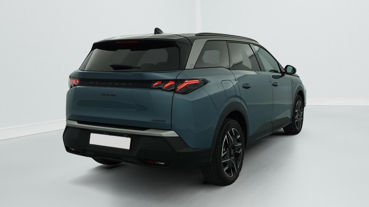 Vente en ligne Peugeot 5008 HYBRID 145CH E-DCS6 GT au prix de 33 250 €