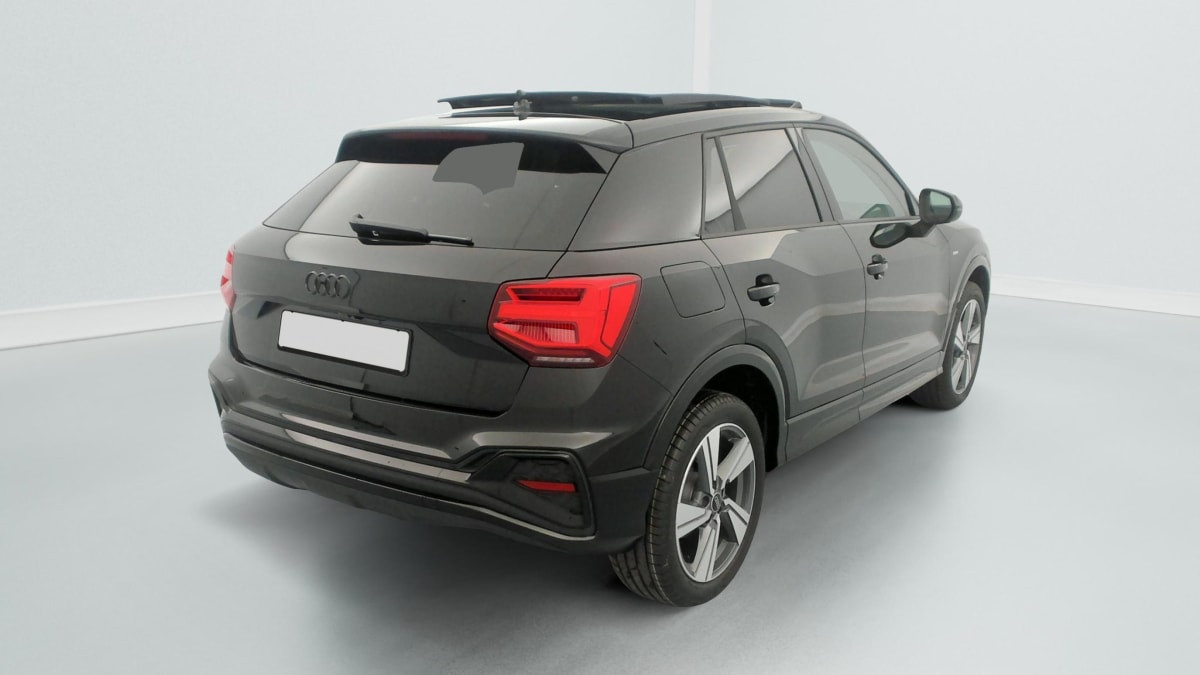 Vente en ligne Audi Q2 35 TFSI 150 S tronic 7 Design au prix de 37 580 €