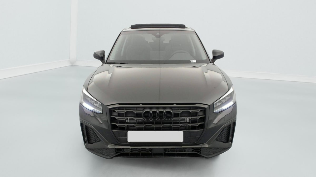 Vente en ligne Audi Q2 35 TFSI 150 S tronic 7 Design au prix de 37 580 €