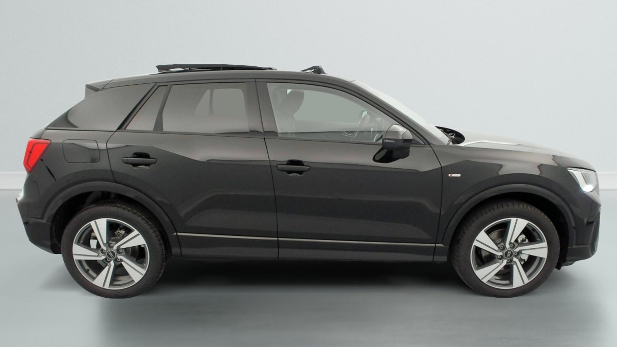 Vente en ligne Audi Q2 35 TFSI 150 S tronic 7 Design au prix de 37 580 €