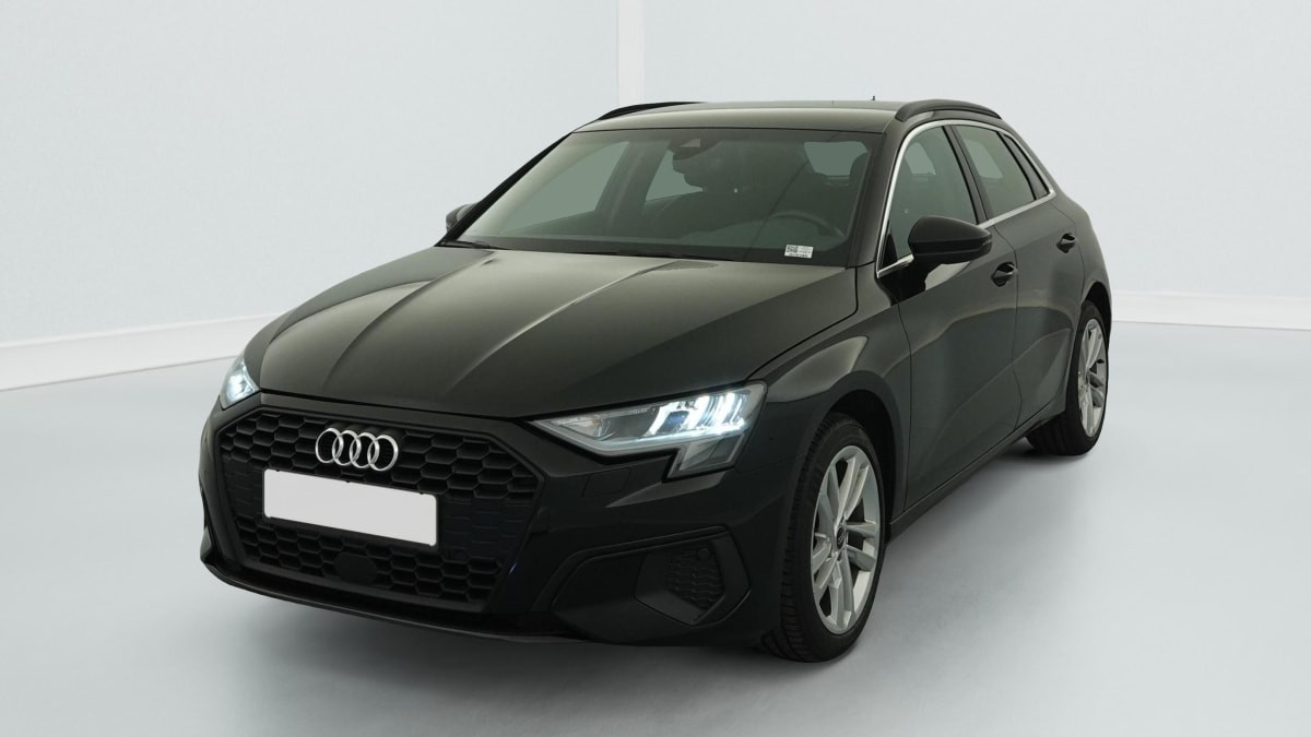 Audi A3 30 TFSI Mild Hybrid 110 S tronic 7 Design occasion de 2022 en vente à Rennes