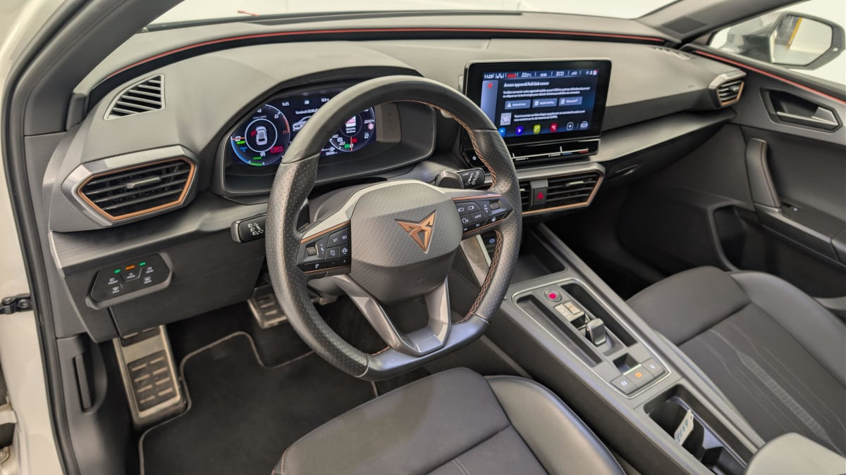 Vente en ligne Cupra Cupra Leon 1.4 E-HYBRID 245 CH DSG6 VZ au prix de 26 450 €