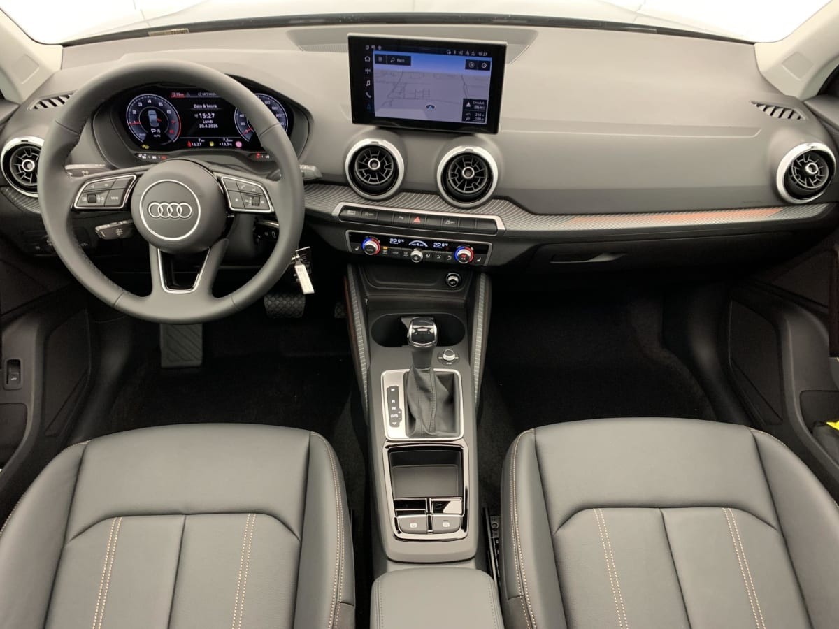 Vente en ligne Audi Q2 35 TFSI 150 S tronic 7 Design au prix de 37 580 €