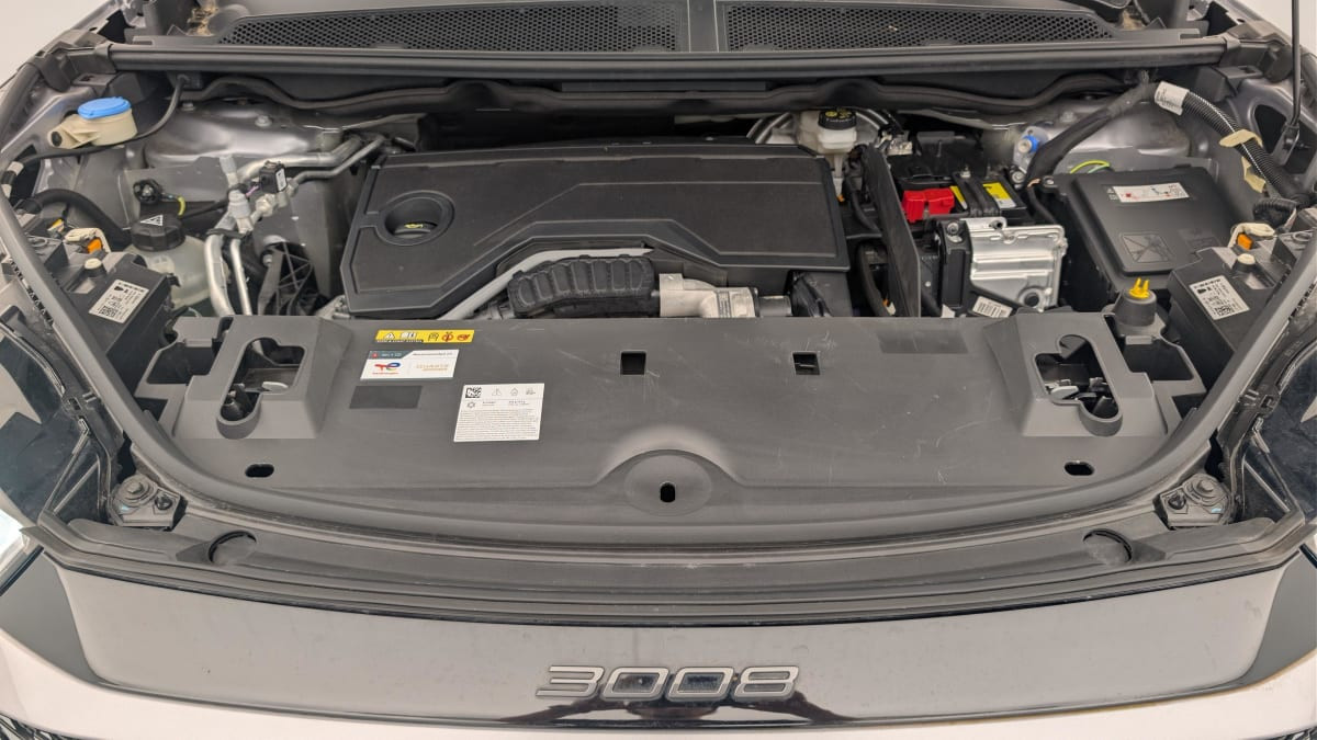 Vente en ligne Peugeot 3008 Hybrid 145 e-DCS6 Allure au prix de 26 450 €