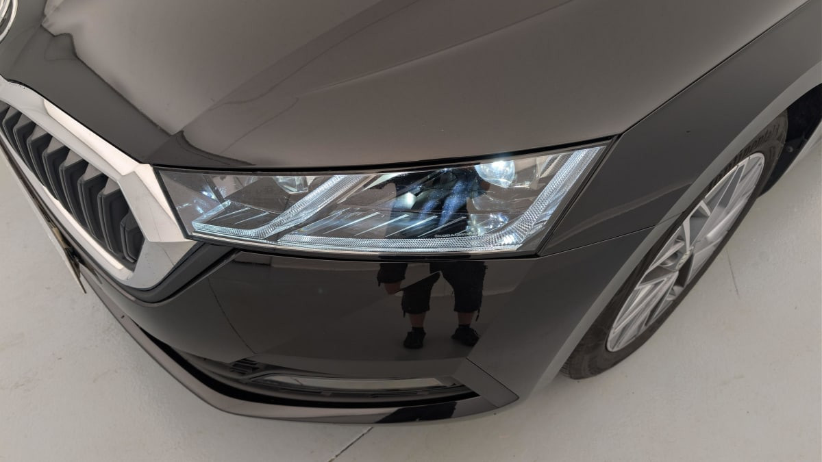 Vente en ligne Skoda Octavia Combi 2.0 TDI 150 ch DSG7 4x4 Ambition au prix de 27 480 €