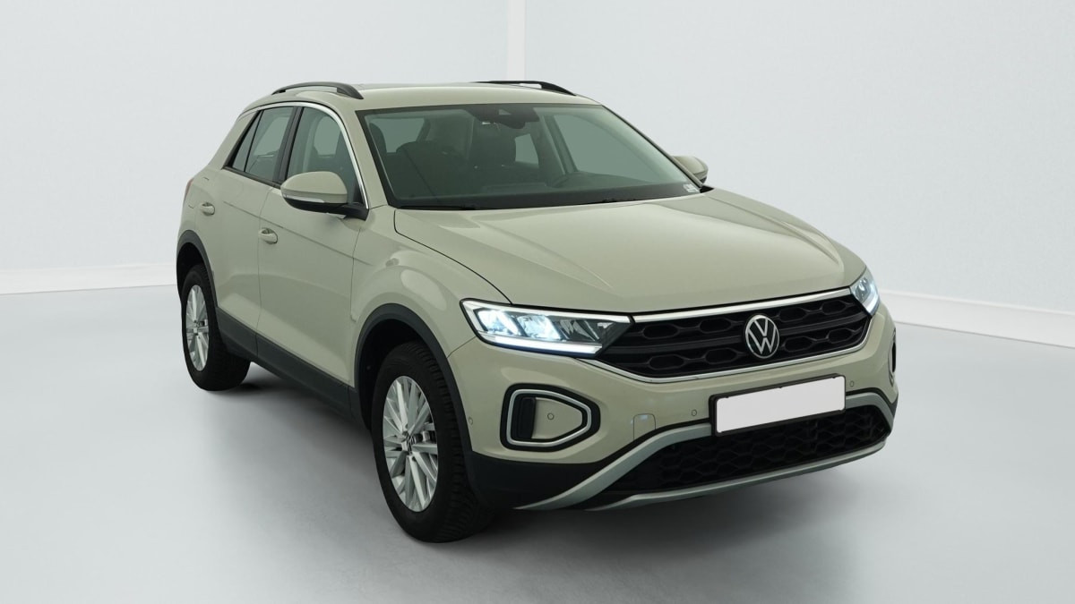 Volkswagen T-Roc 1.5 TSI EVO 150 Start Stop BVM6 Life occasion de 2023 en vente à Rennes