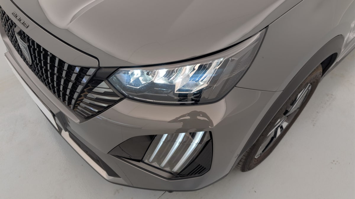 Vente en ligne Peugeot 2008 100 S S BVM6 Allure au prix de 17 890 €