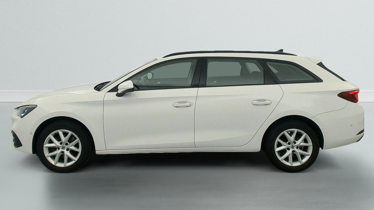 Vente en ligne Seat Leon Sportstourer 1.0 TSI 110 BVM6 Reference au prix de 19 240 €