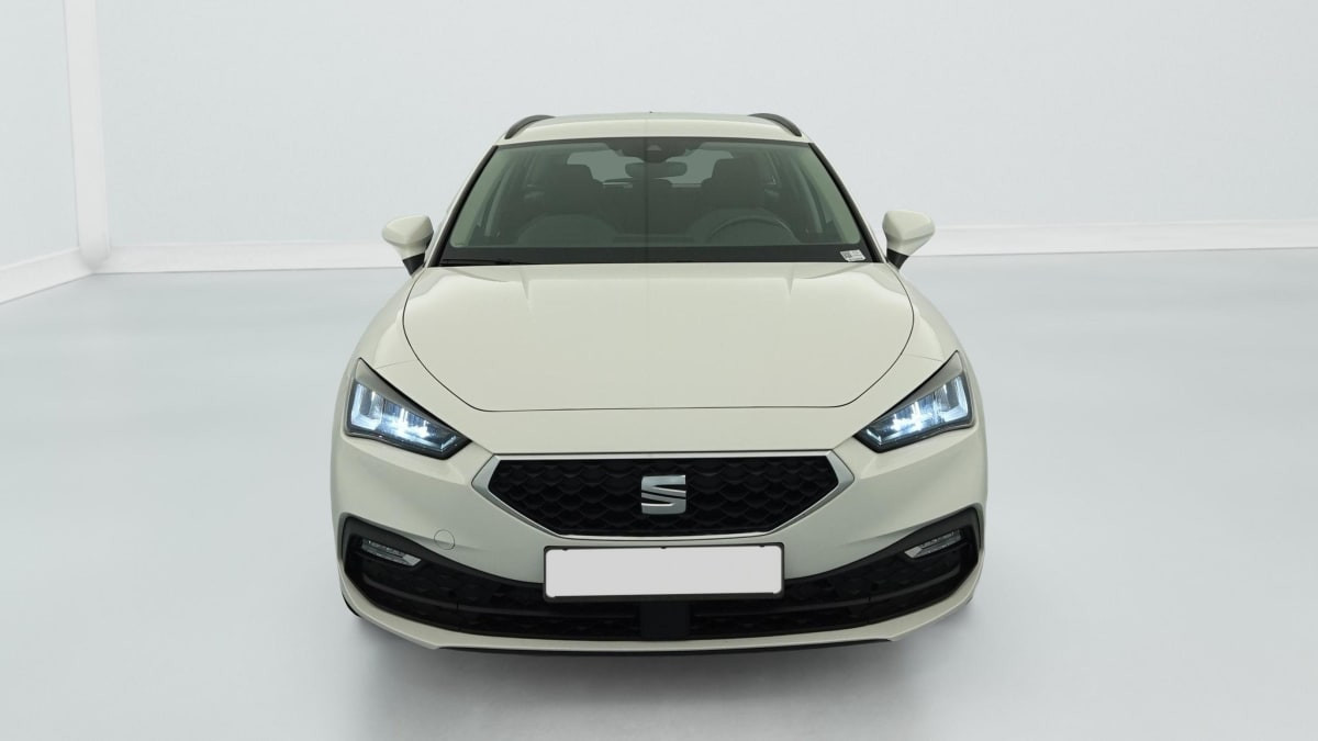 Vente en ligne Seat Leon Sportstourer 1.0 TSI 110 BVM6 Reference au prix de 19 240 €