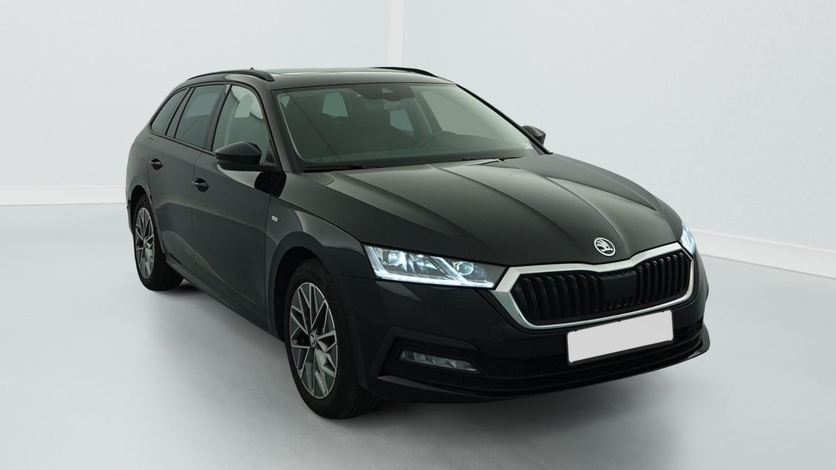 Vente en ligne Skoda Octavia Combi 2.0 TDI 150 ch DSG7 4x4 Ambition au prix de 27 480 €