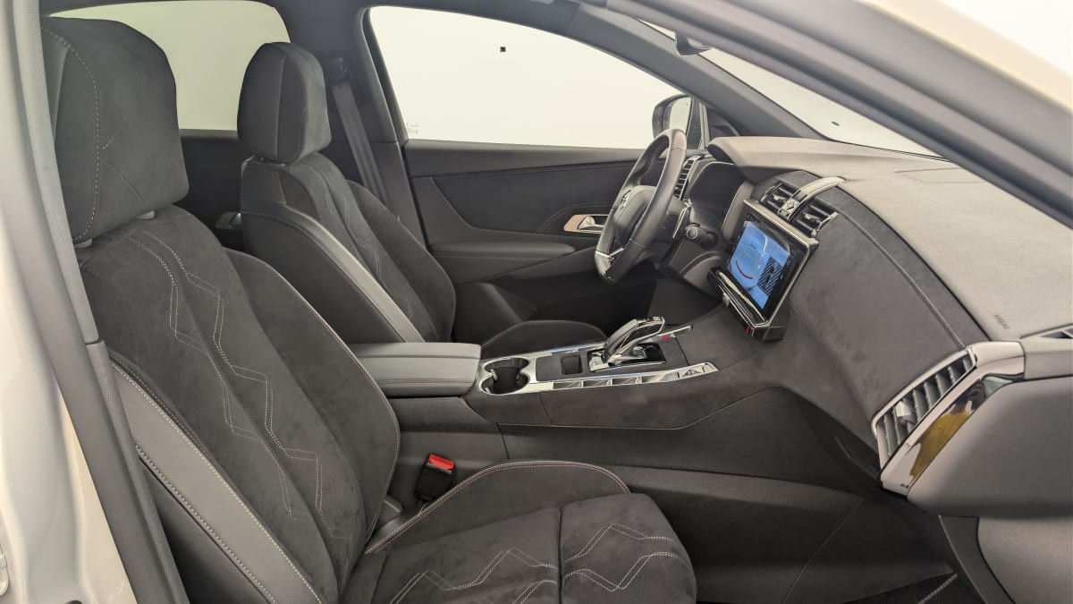 Vente en ligne Ds DS7 Crossback BlueHDi 130 EAT8 Performance Line + au prix de 29 030 €