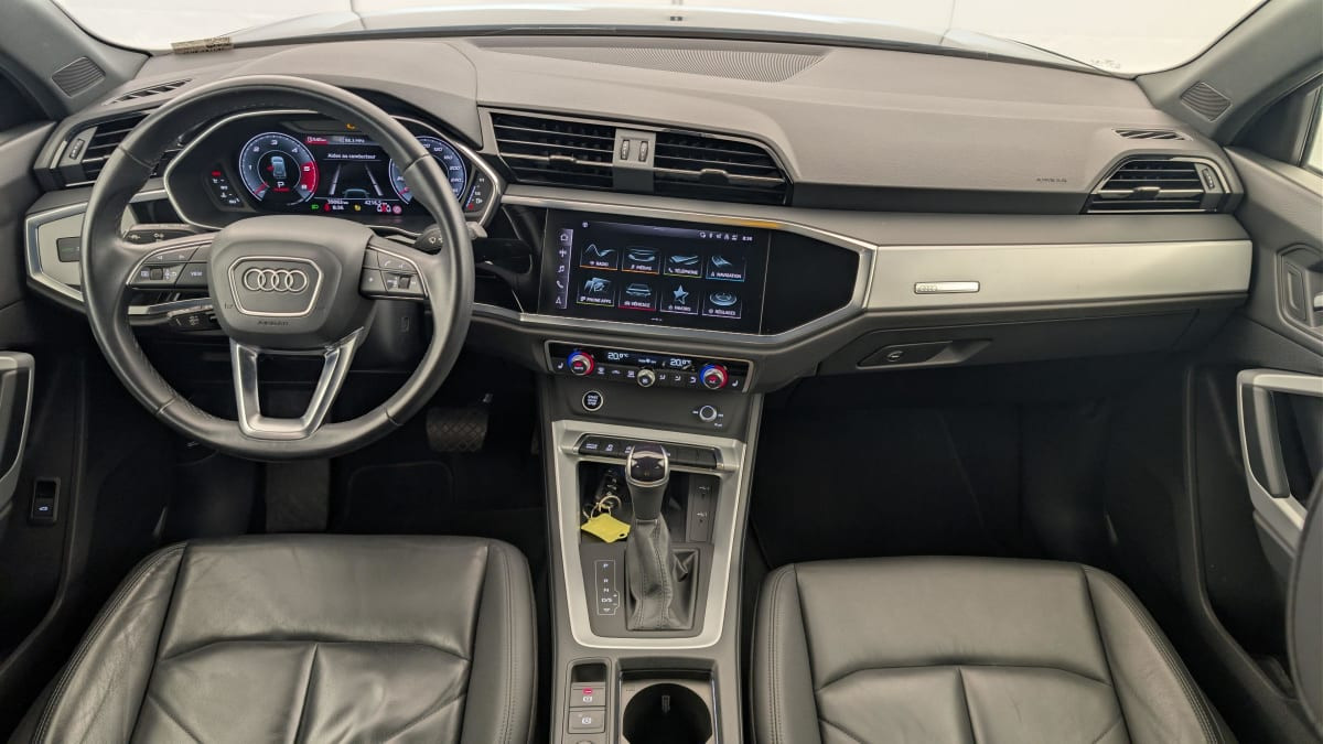 Vente en ligne Audi Q3 35 TDI 150 ch S tronic 7 Design au prix de 32 630 €