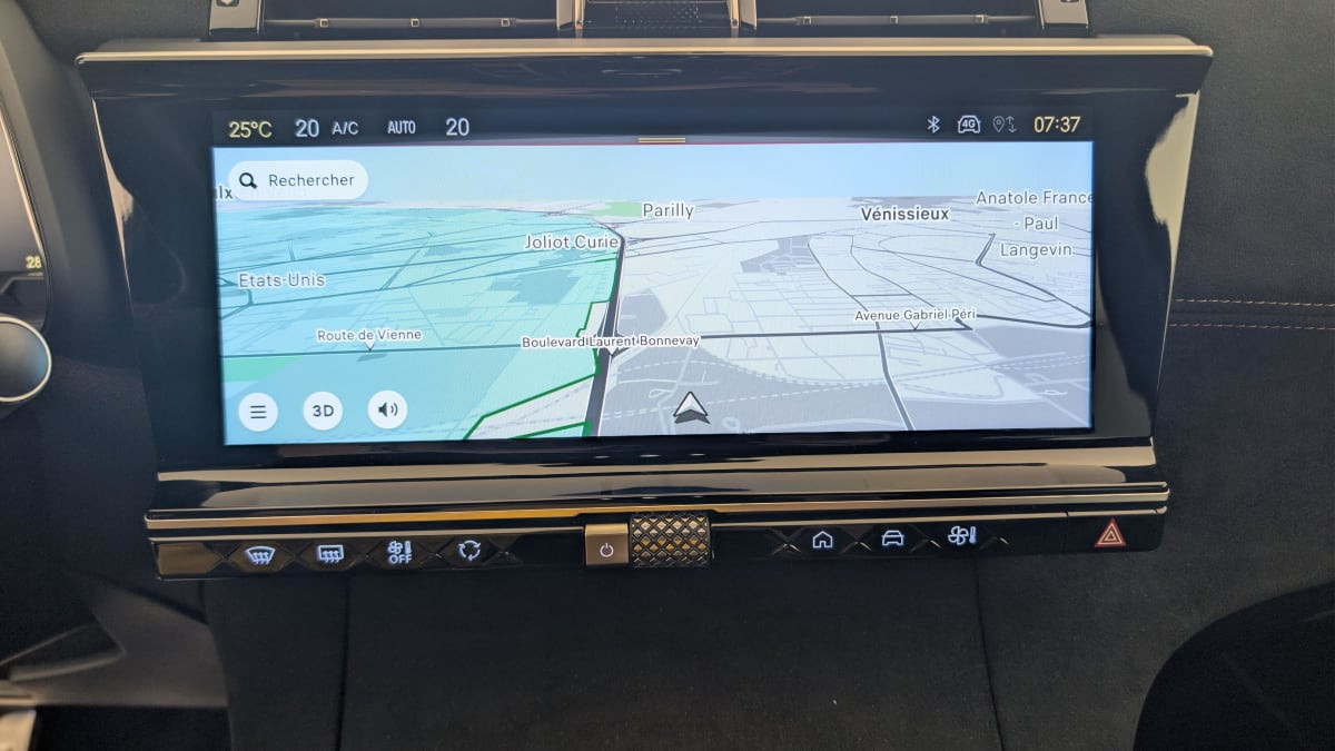 Vente en ligne Ds DS7 Crossback BlueHDi 130 EAT8 Performance Line + au prix de 29 030 €