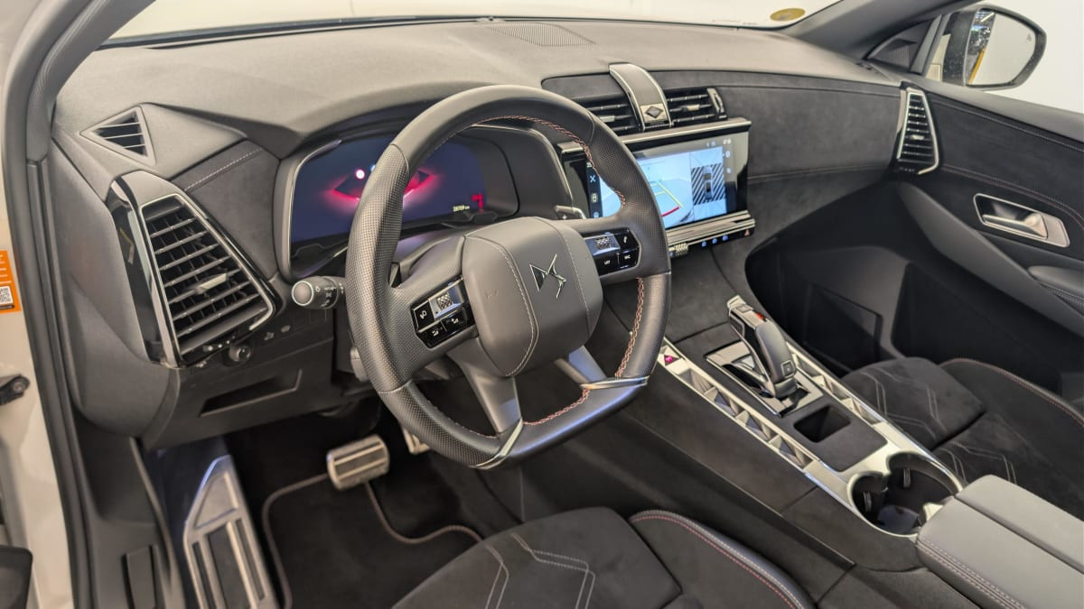 Vente en ligne Ds DS7 Crossback BlueHDi 130 EAT8 Performance Line + au prix de 29 030 €