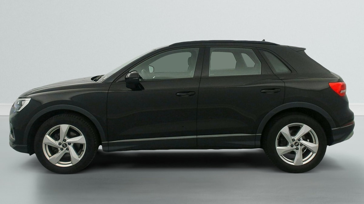 Vente en ligne Audi Q3 35 TDI 150 ch S tronic 7 Design au prix de 32 630 €