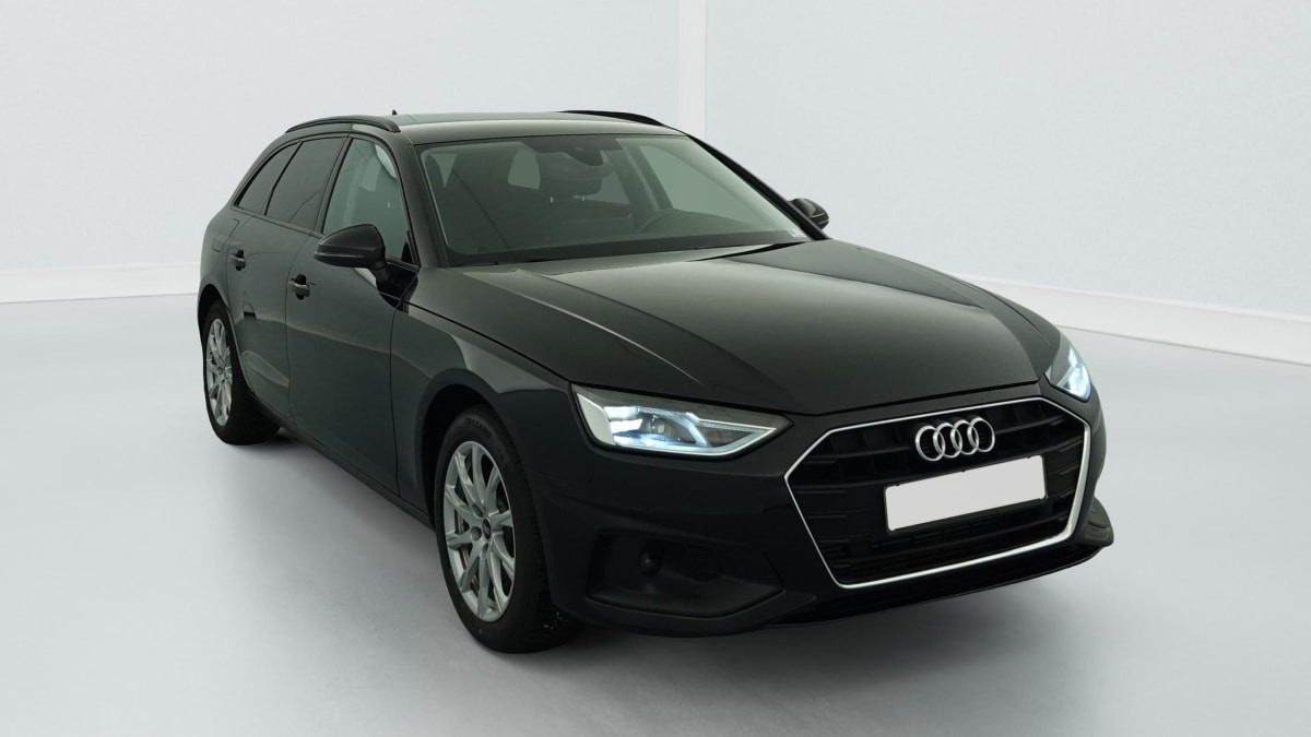 Vente en ligne Audi A4 Avant 35 TFSI 150 S tronic 7 Design au prix de 23 360 €