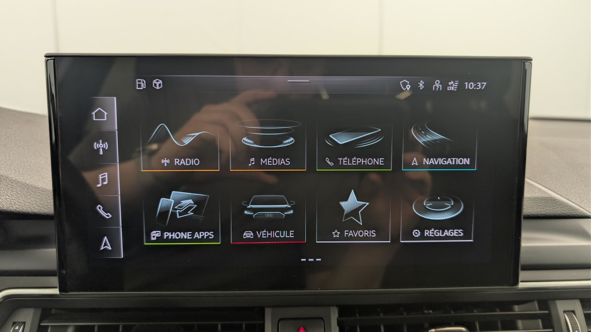 Vente en ligne Audi A4 Avant 35 TFSI 150 S tronic 7 Design au prix de 23 360 €