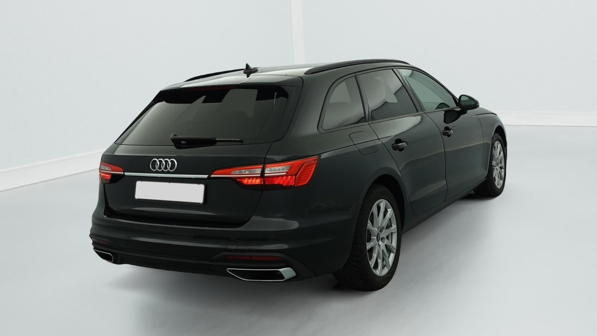 Vente en ligne Audi A4 Avant 35 TFSI 150 S tronic 7 Design au prix de 23 360 €