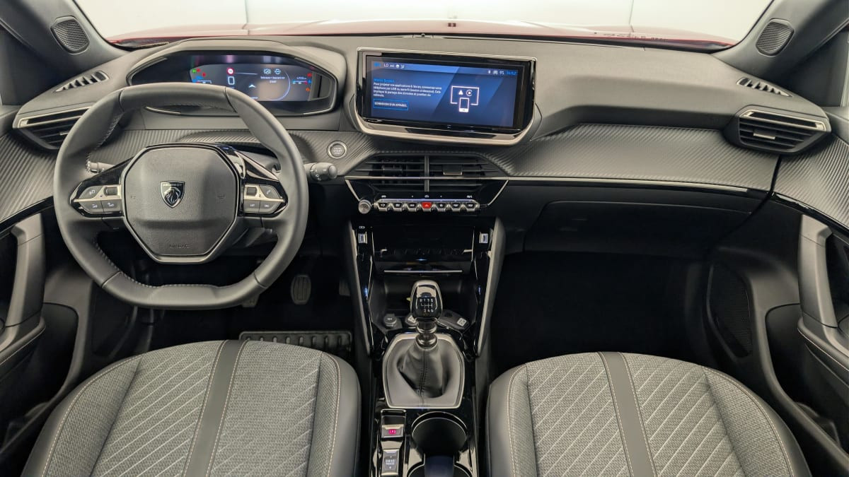 Vente en ligne Peugeot 2008 100 S S BVM6 Allure au prix de 19 240 €