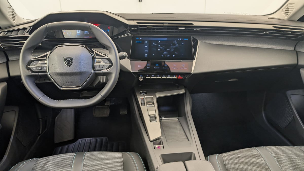 Vente en ligne Peugeot 408 Hybrid 145 e-DCS6 Allure au prix de 23 980 €
