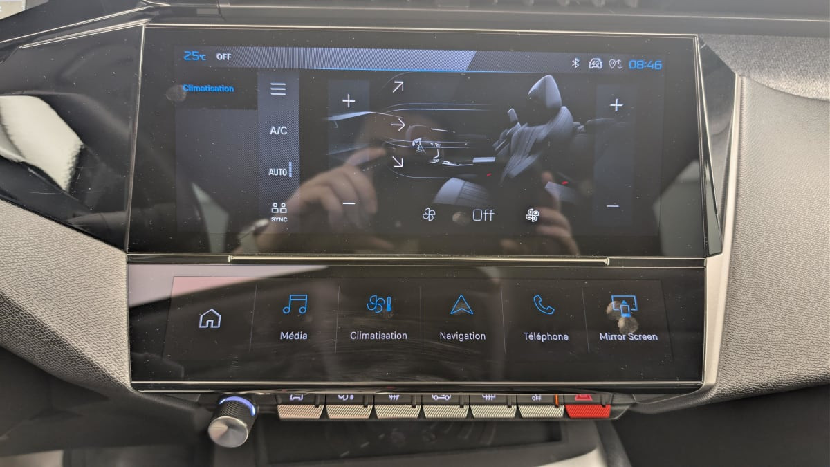 Vente en ligne Peugeot 408 Hybrid 145 e-DCS6 Allure au prix de 23 980 €